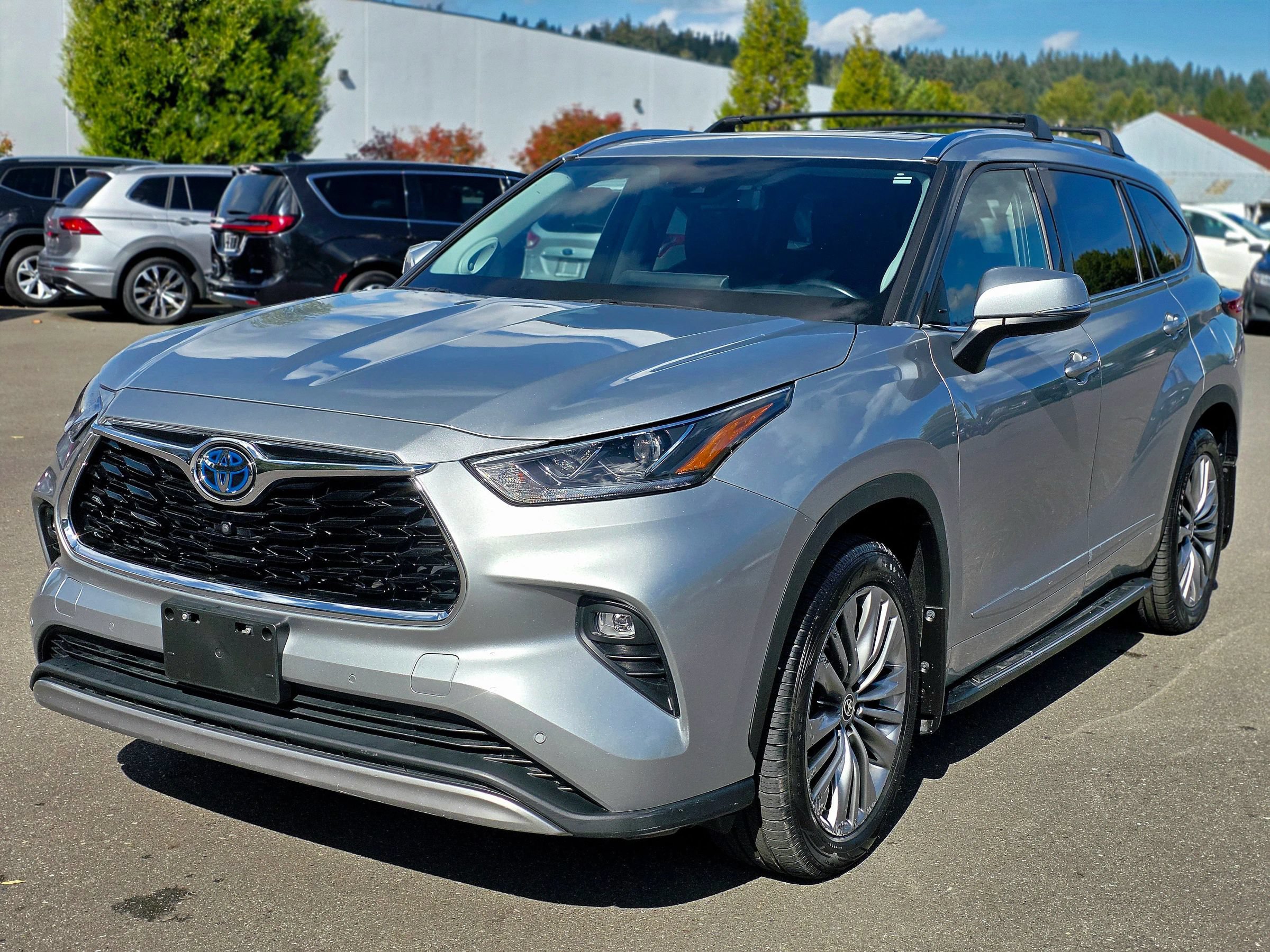 Used 2021 Toyota Highlander Platinum AWD/4WD image 5