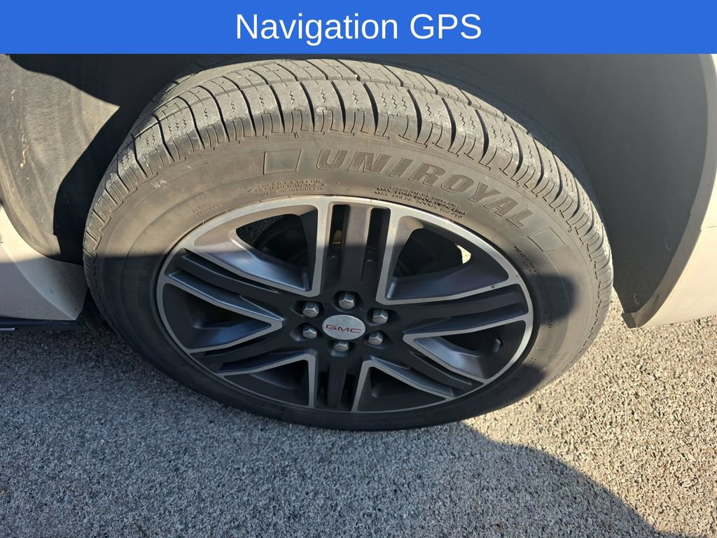 Used 2018 GMC Acadia Denali w/ Technology Package FWD image 7