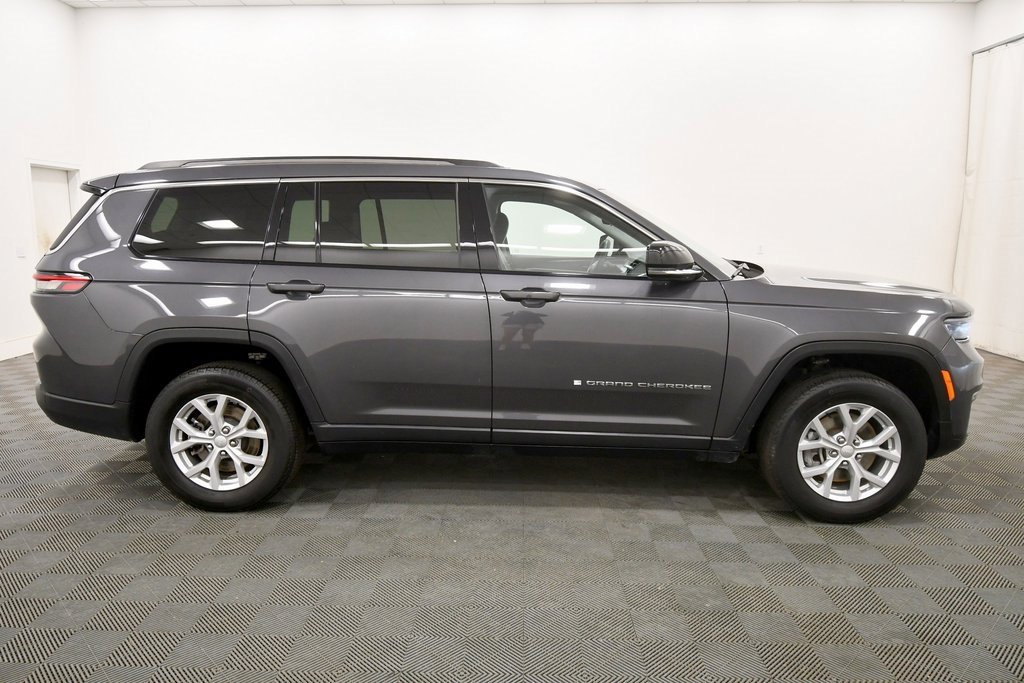Used 2023 Jeep Grand Cherokee L Limited image 9