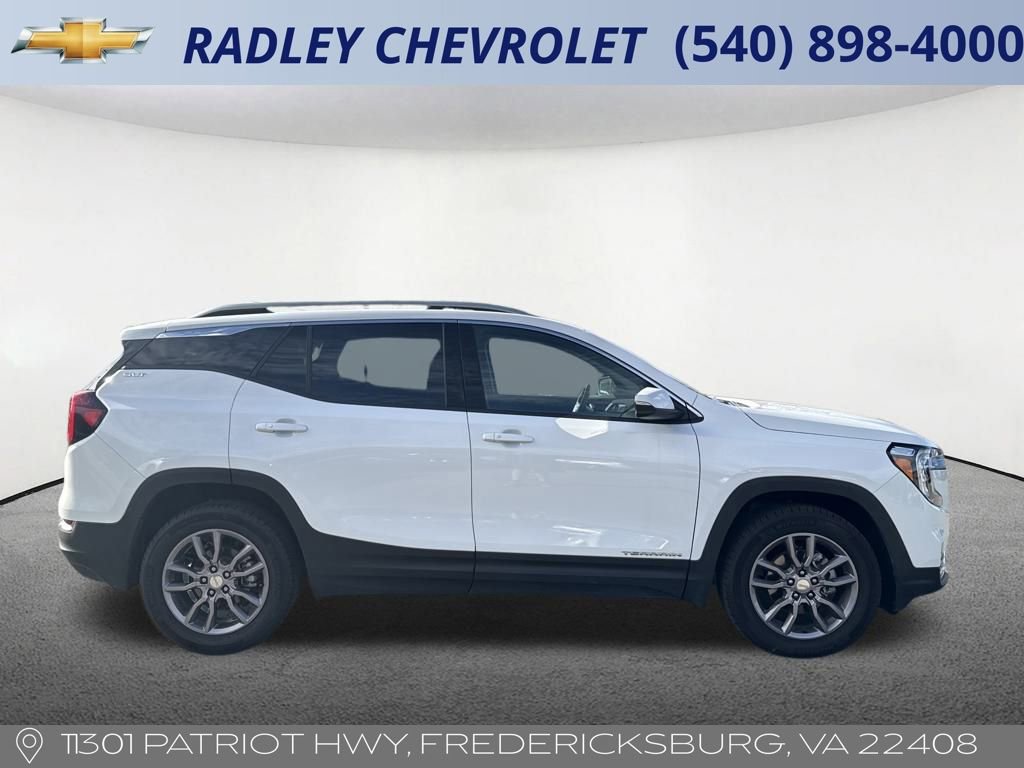 Certified 2024 GMC Terrain SLT image 5