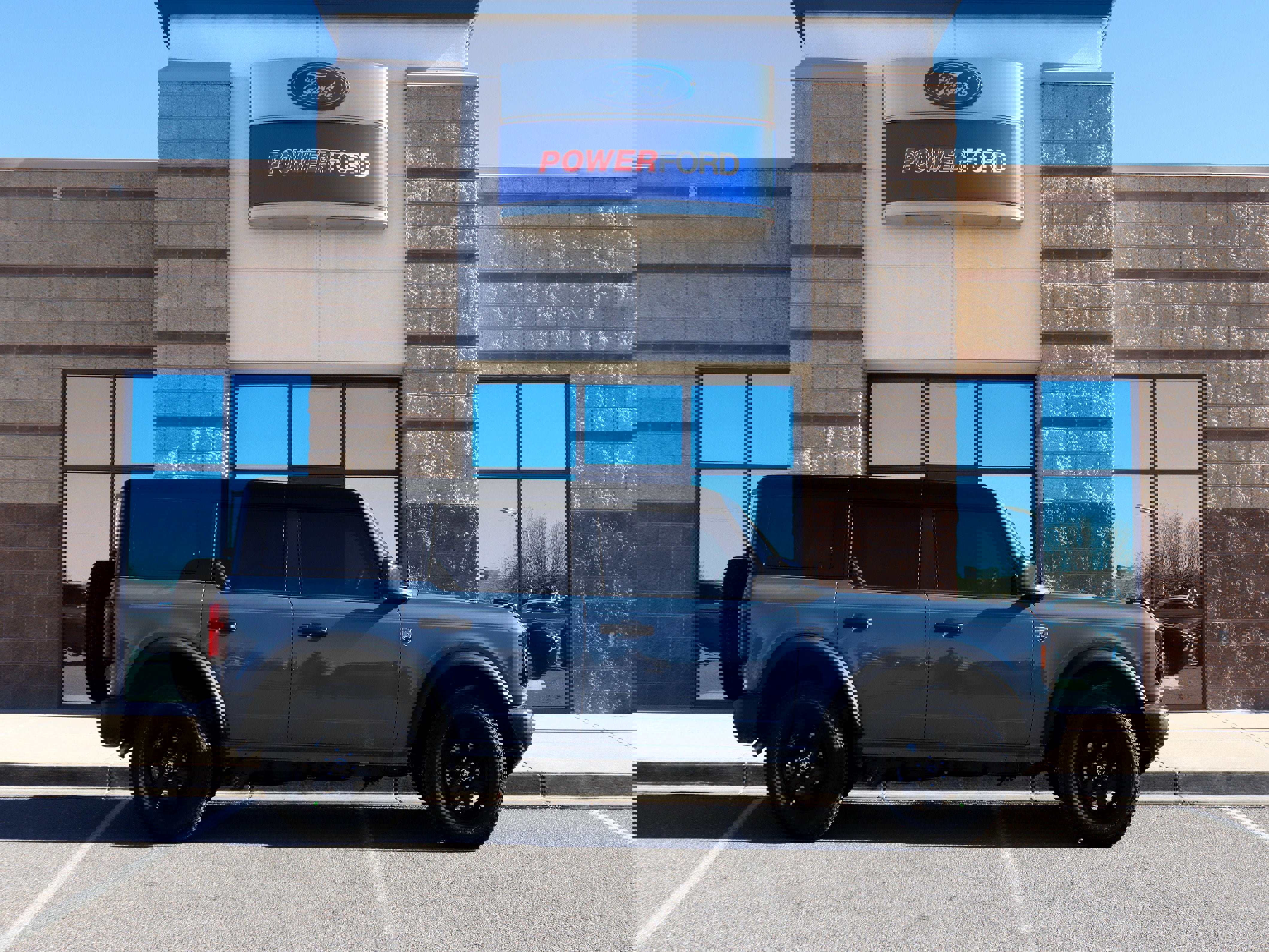 New 2025 Ford Bronco Big Bend image 5