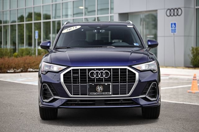 Used 2021 Audi Q3 2.0T Premium w/ Convenience Package AWD/4WD image 13