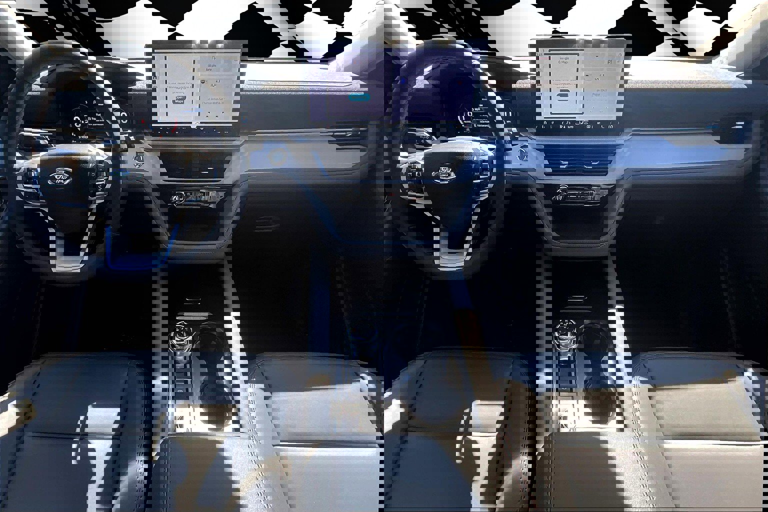 New 2025 Ford Explorer Active w/ Active Comfort Package image 5