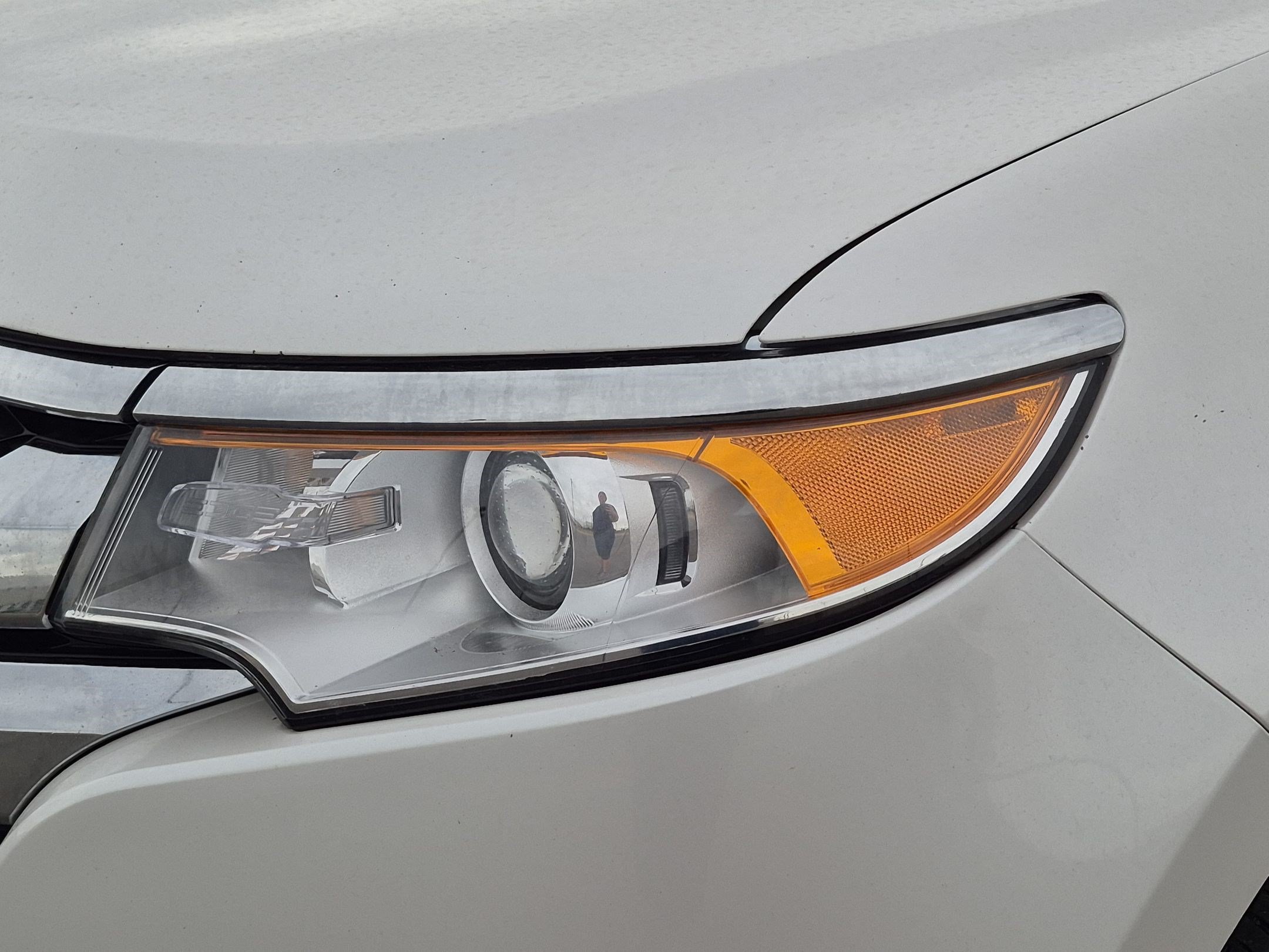 Used 2011 Ford Edge Limited AWD/4WD image 10
