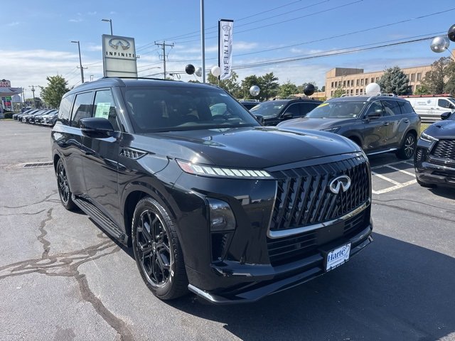 New 2026 INFINITI QX80 4WD image 2