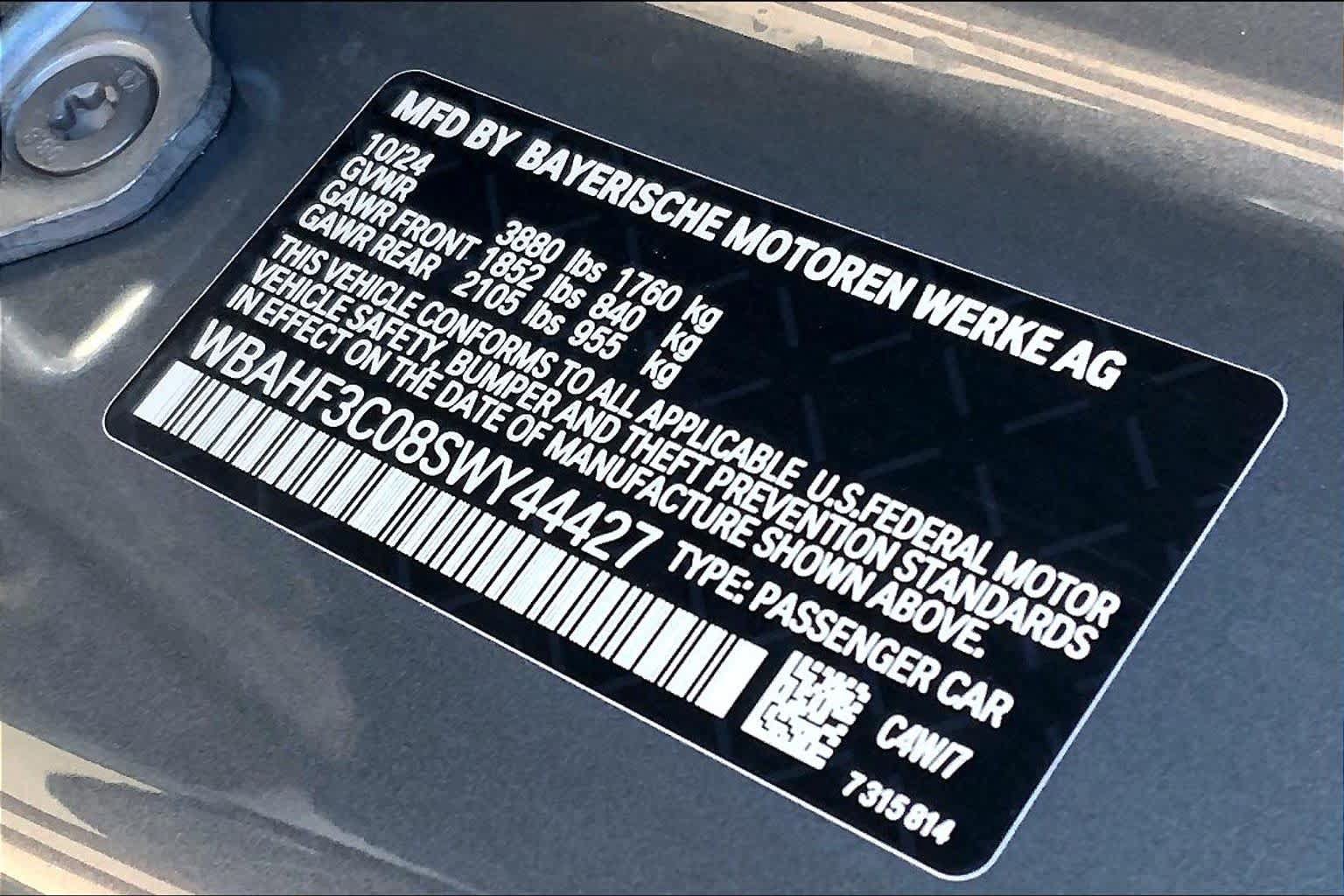 Certified 2025 BMW Z4 sDrive30i w/ Shadowloine Package RWD image 28