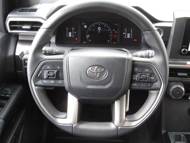 Used 2025 Toyota 4Runner SR5 image 23