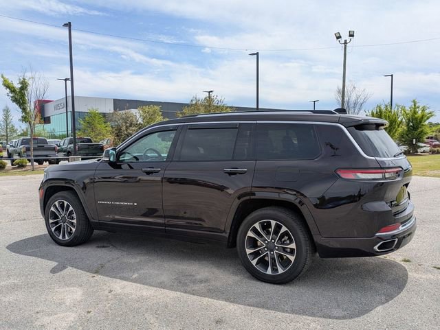 Used 2022 Jeep Grand Cherokee L Overland w/ Luxury Tech Group IV AWD/4WD image 5