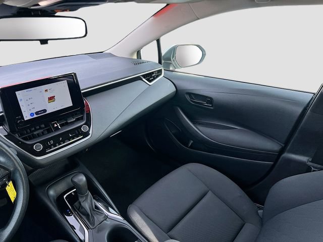 Used 2024 Toyota Corolla LE FWD image 21