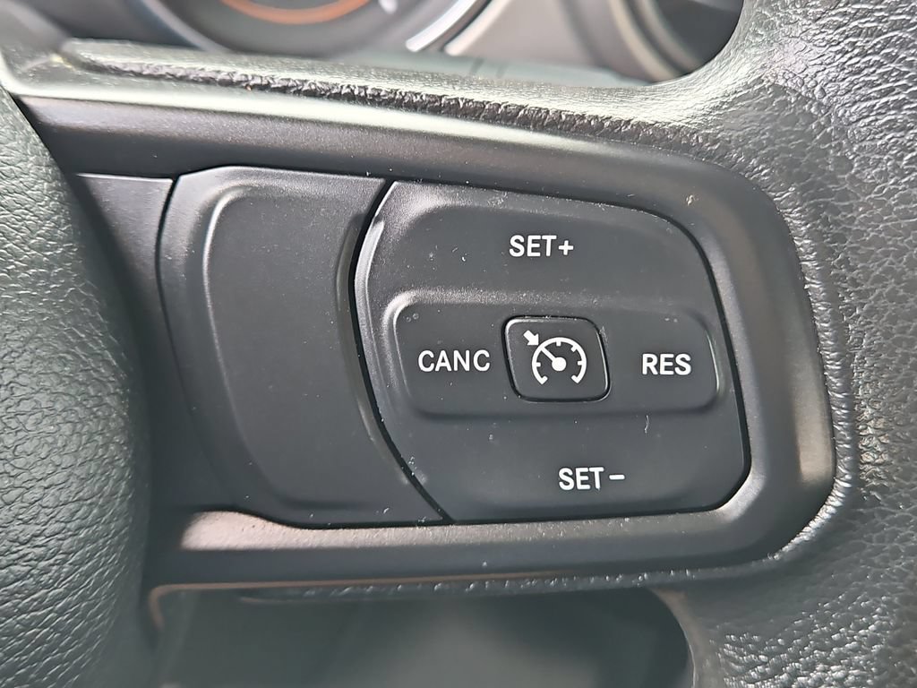 Used 2023 Jeep Wrangler Sport AWD/4WD image 17