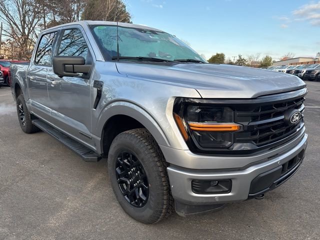 New 2025 Ford F150 XLT w/ Equipment Group 302A MID image 7