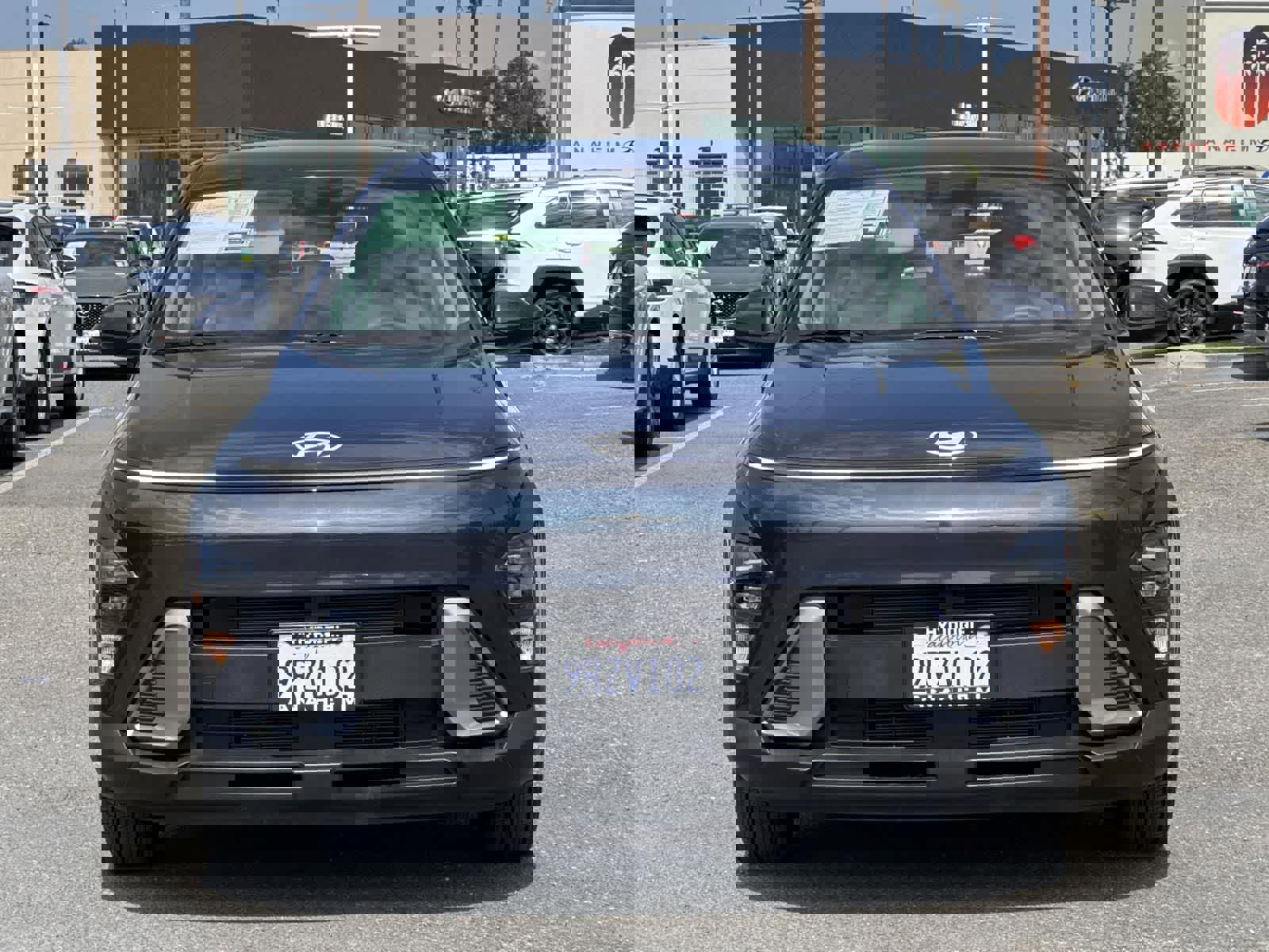 Certified 2025 Hyundai Kona SE image 2