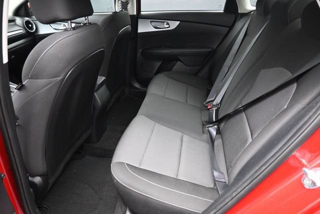 Used 2023 Kia Forte LXS FWD image 2