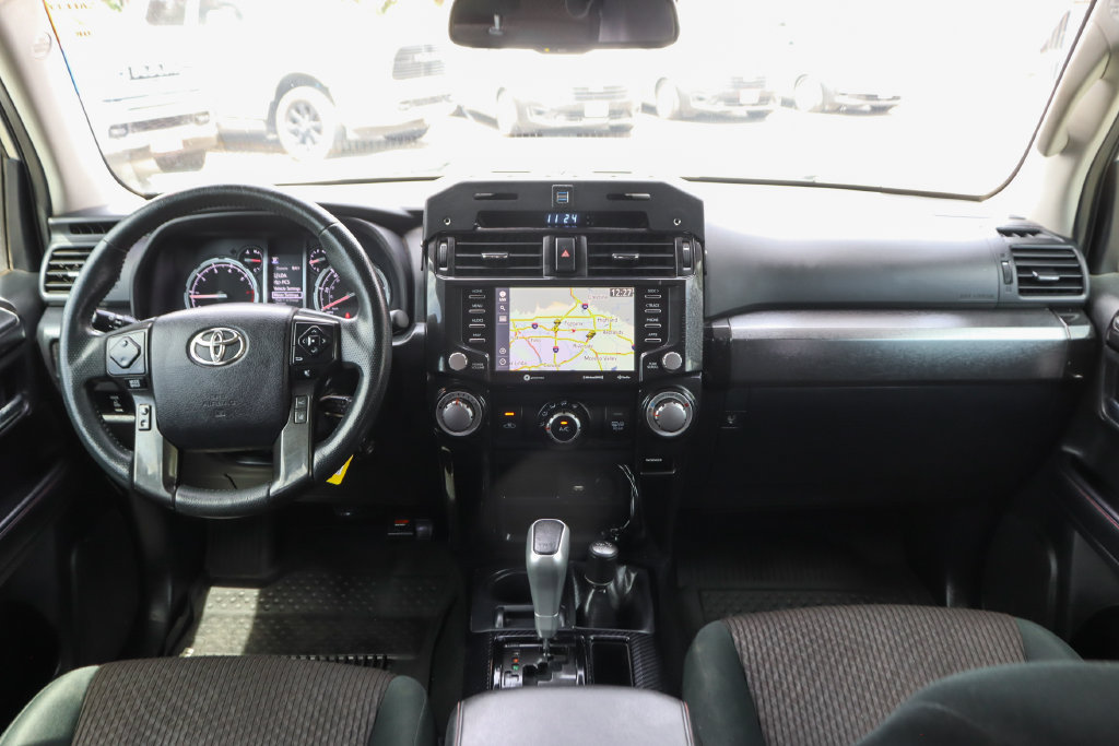 Used 2020 Toyota 4Runner TRD Off-Road AWD/4WD image 26