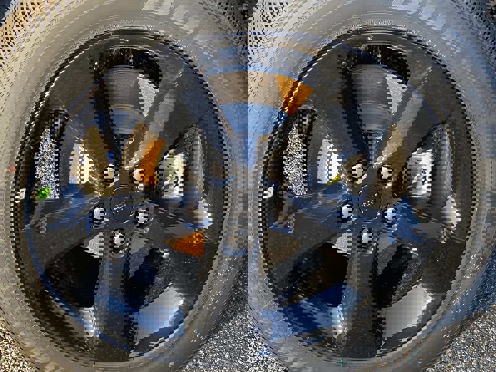 New 2025 Jeep Grand Cherokee Laredo image 3