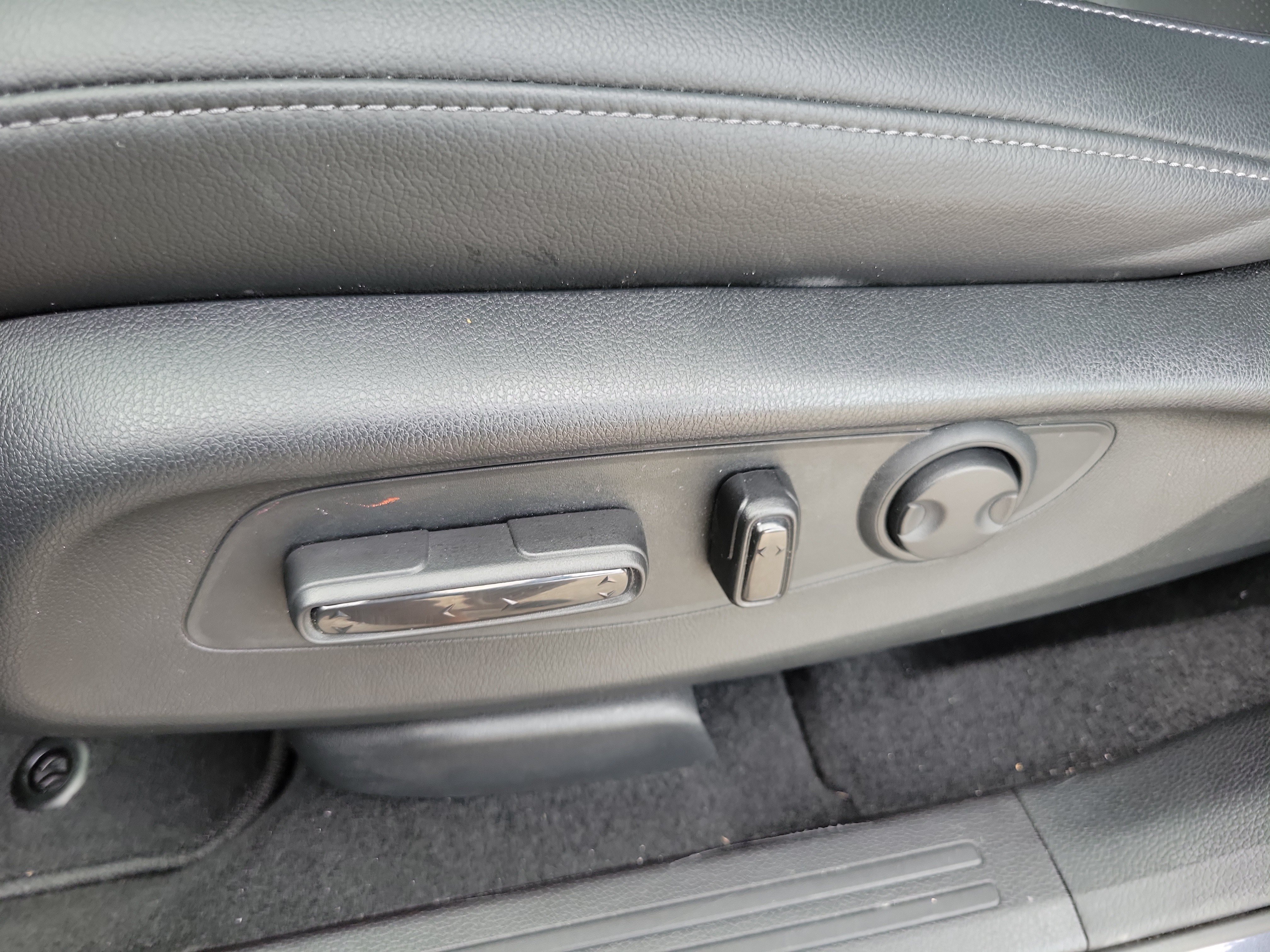 Used 2025 Honda CR-V EX-L image 25