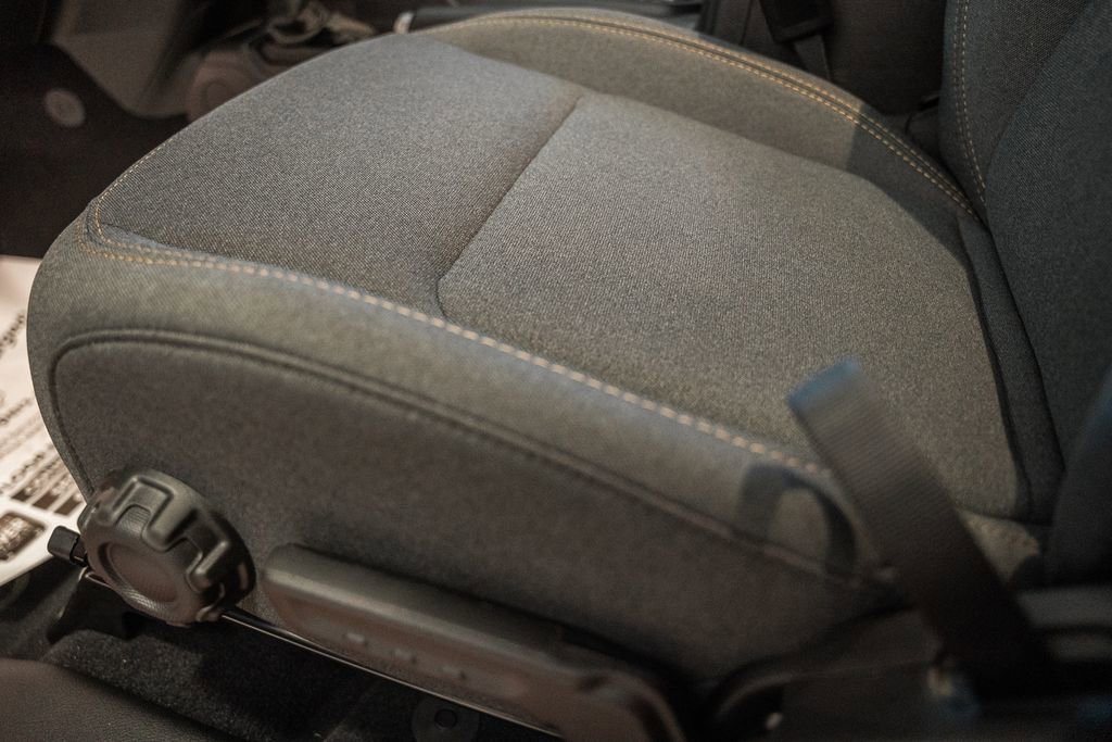 New 2025 Jeep Gladiator Sport image 33