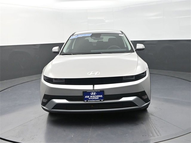 New 2025 Hyundai Ioniq 5 SE image 3