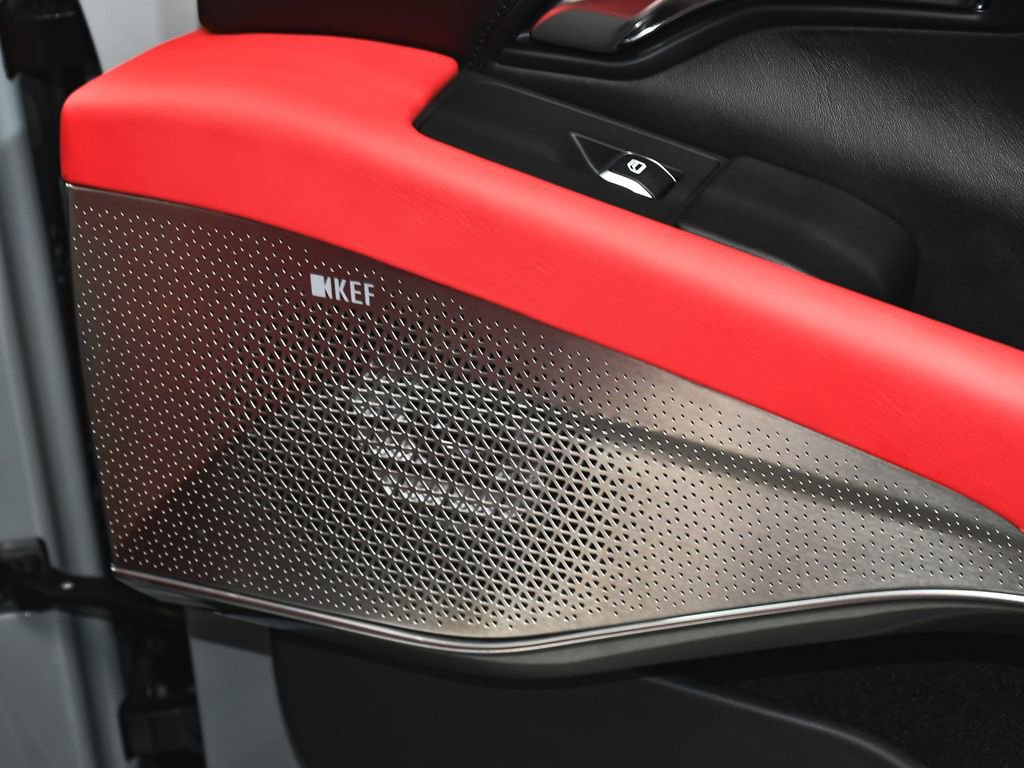 Used 2025 Lotus Emira image 17