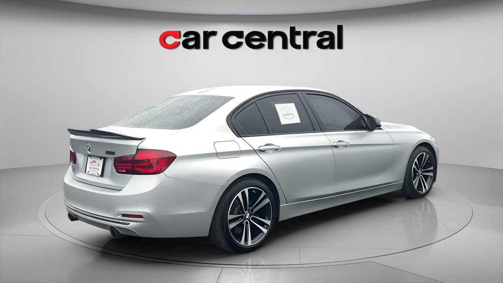 Used 2018 BMW 340i xDrive Sedan w/ Premium Package AWD/4WD image 6