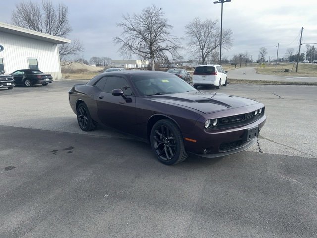 Used 2021 Dodge Challenger SXT w/ Plus Package image 4