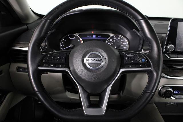Certified 2020 Nissan Altima 2.0 Platinum FWD image 10