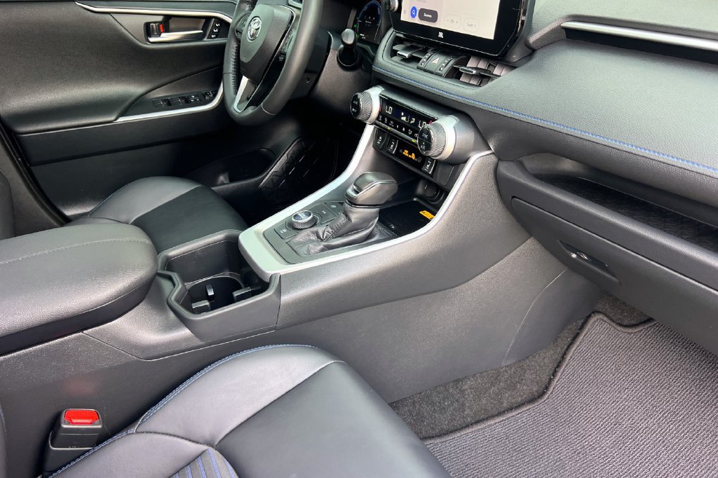Certified 2023 Toyota RAV4 XSE AWD/4WD image 18