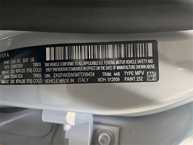 Used 2021 Alfa Romeo Stelvio Ti w/ Nero Edizione image 27