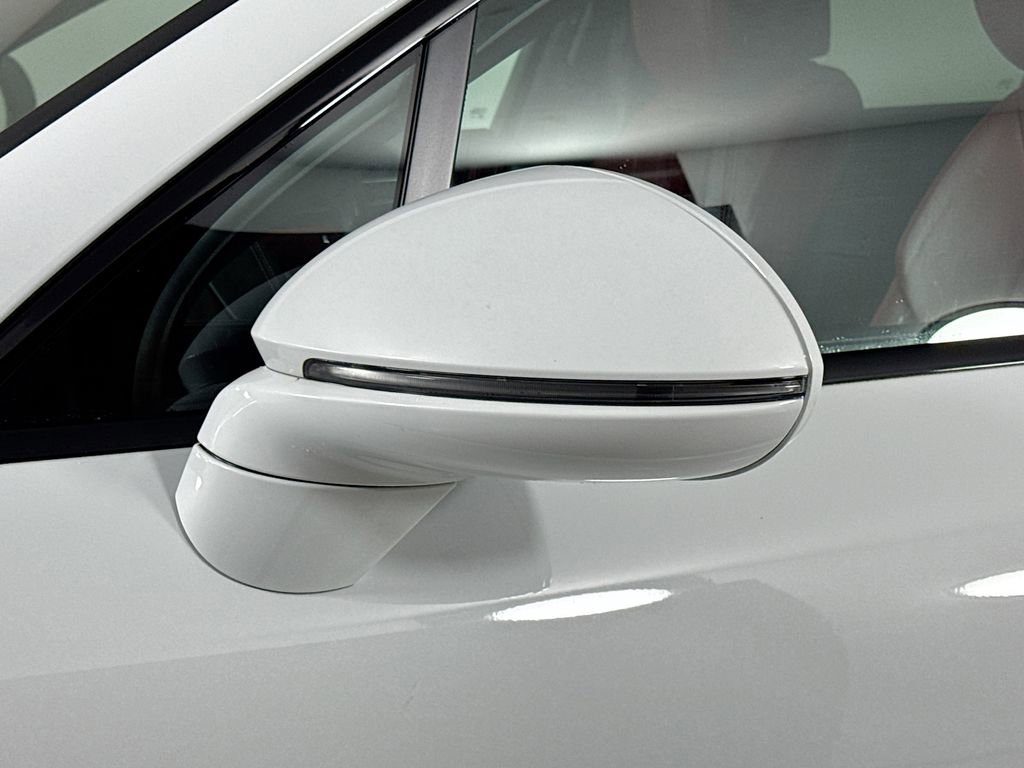 Used 2022 Porsche Cayenne GTS image 21