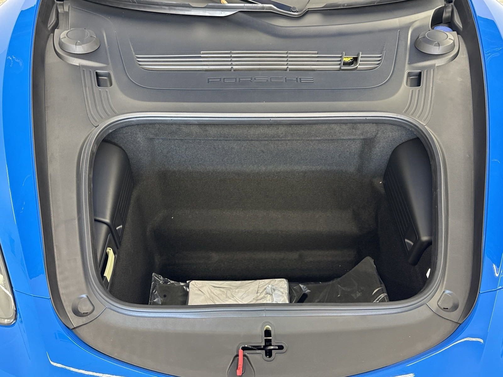 New 2025 Porsche 718 Cayman image 28