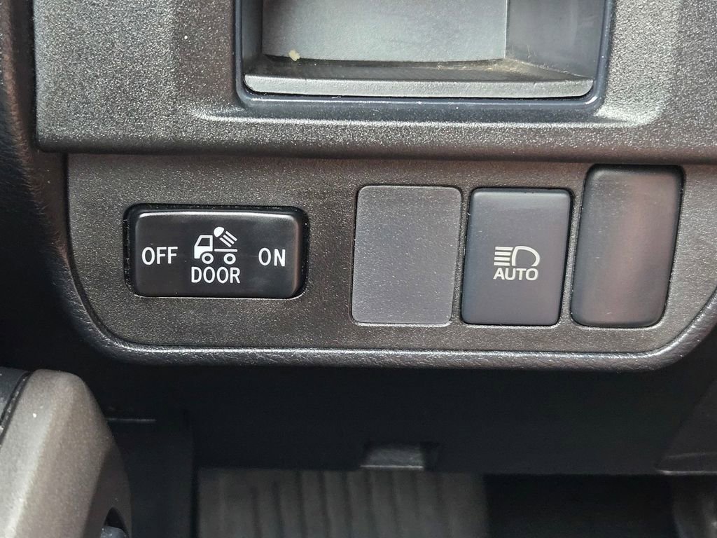 Used 2019 Toyota Tacoma SR5 image 24