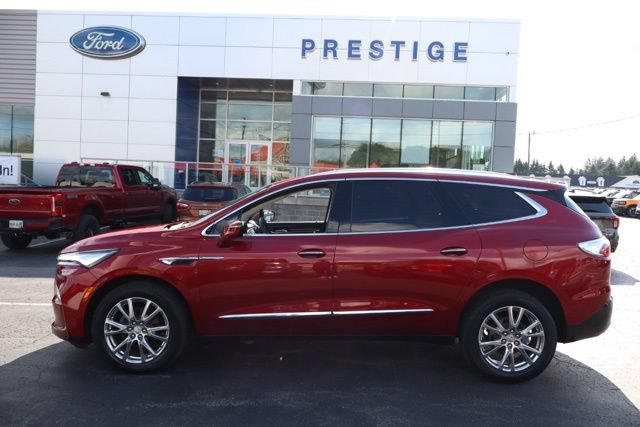 Used 2023 Buick Enclave Essence w/ Experience Buick Package AWD/4WD image 4