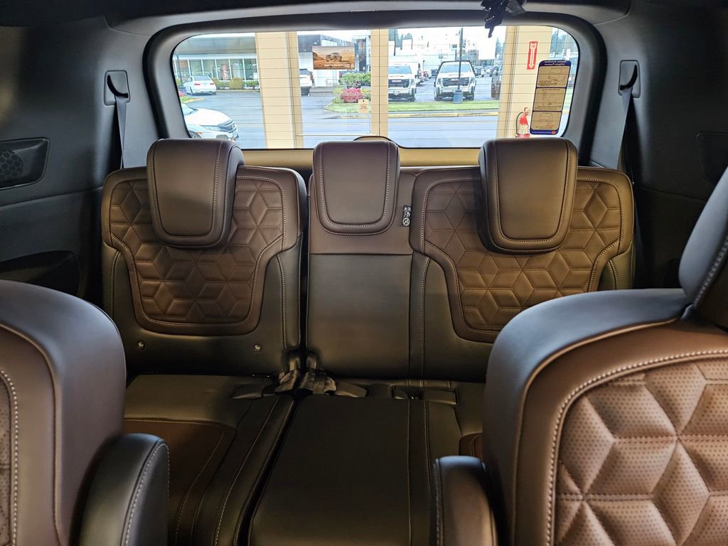 New 2026 Nissan Armada Platinum image 28