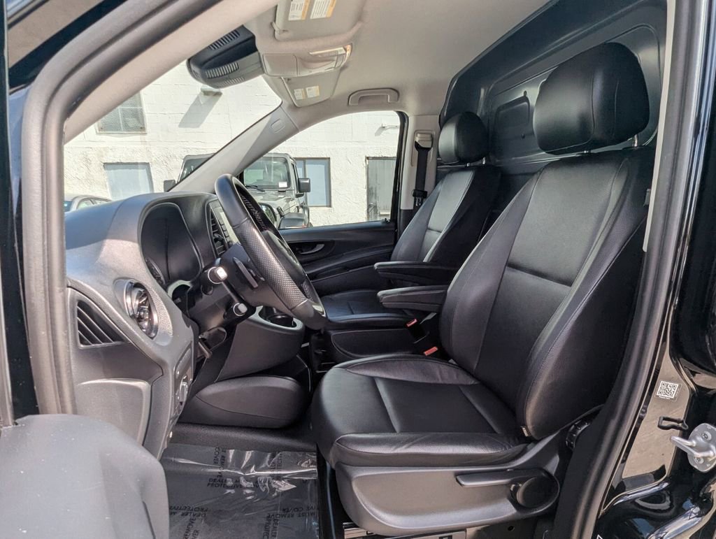 Used 2022 Mercedes-Benz Metris image 18
