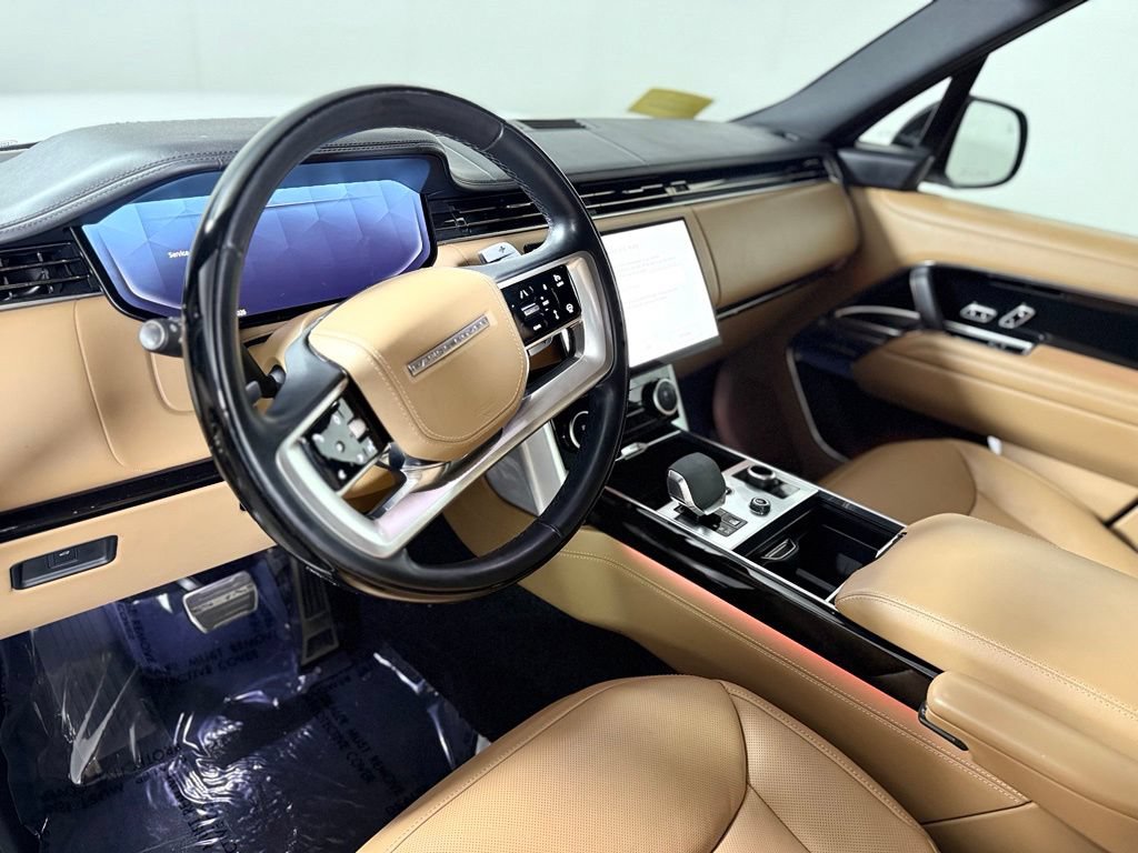Used 2023 Land Rover Range Rover SE AWD/4WD image 18