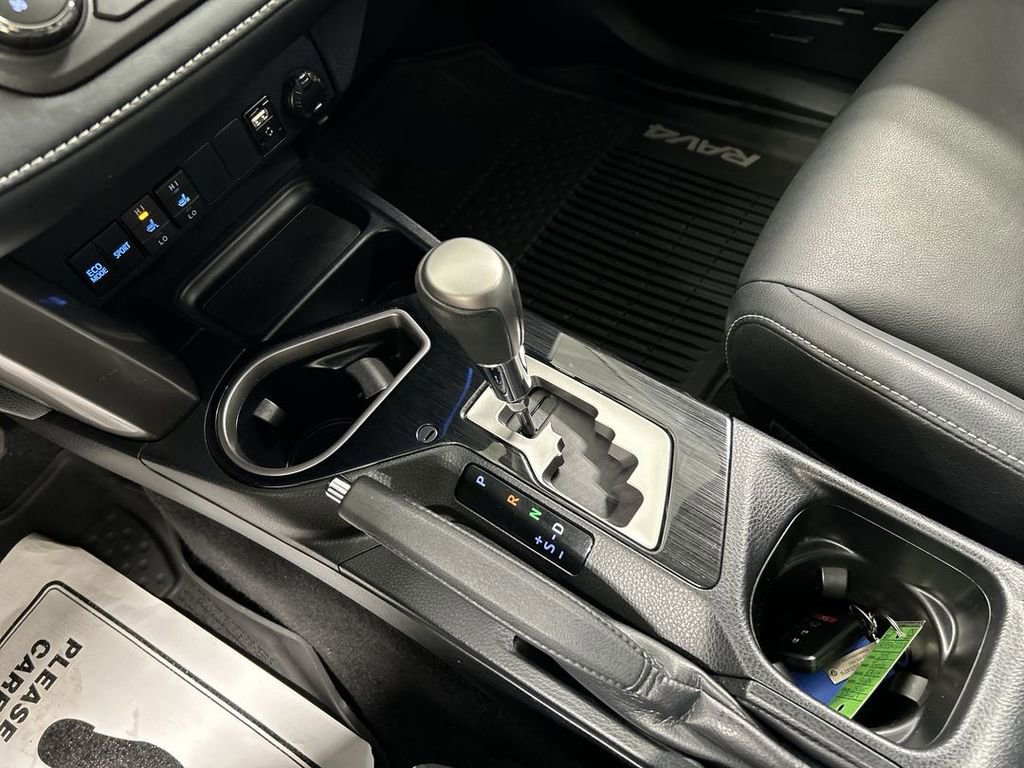Used 2018 Toyota RAV4 Limited w/ All Weather Liner Package image 18
