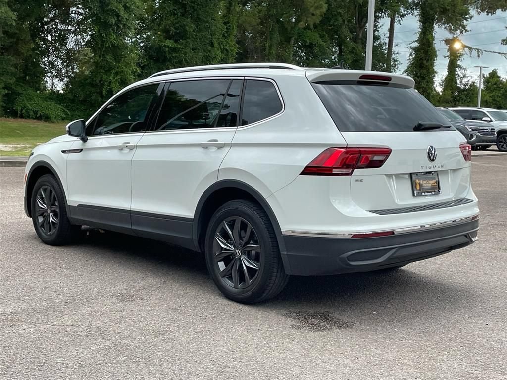 Used 2022 Volkswagen Tiguan SE FWD image 24