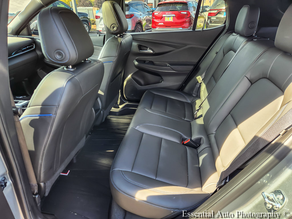 Used 2025 Buick Envista Sport Touring w/ Convenience I Package FWD image 10