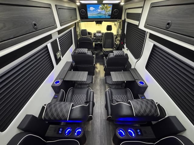New 2025 Mercedes-Benz Sprinter 3500 image 3
