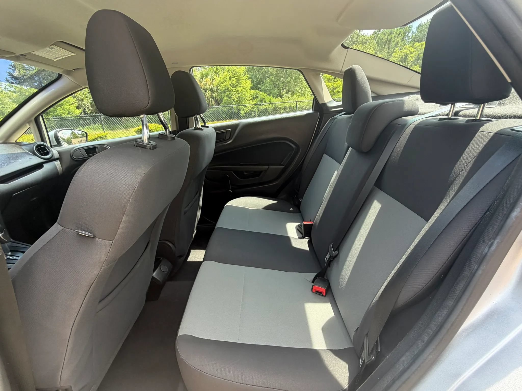 Used 2017 Ford Fiesta S FWD image 26