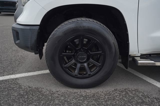 Used 2014 Toyota Tundra SR image 10