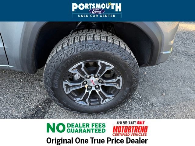 Used 2024 GMC Canyon AT4 image 31