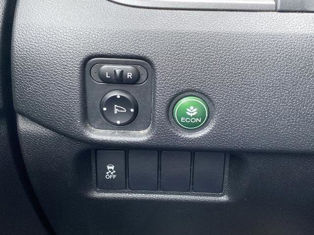 Used 2017 Honda Pilot EX-L image 32