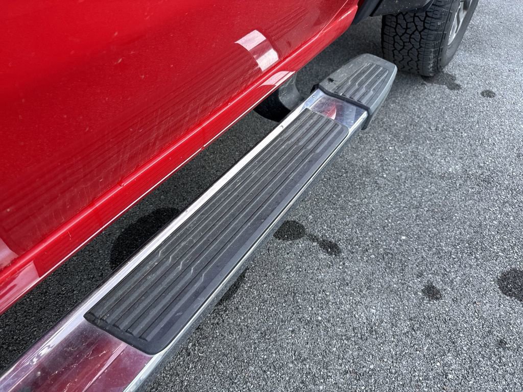 Used 2025 Chevrolet Silverado 2500 Custom w/ Custom Value Package image 32