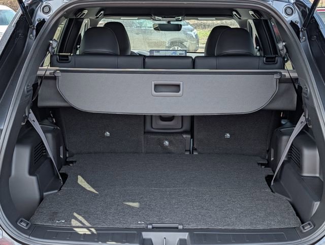 New 2026 Mitsubishi Outlander LE AWD/4WD image 6