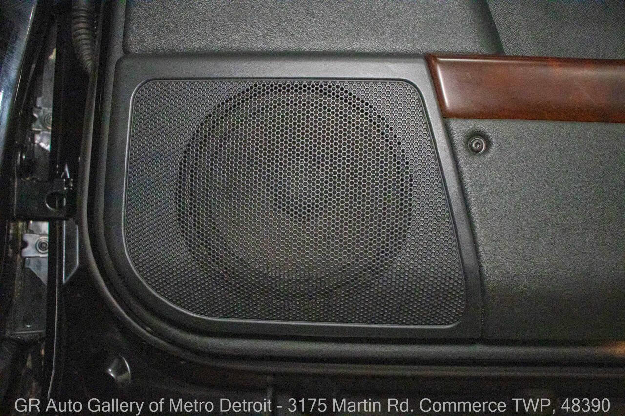 Used 2006 Land Rover Range Rover HSE image 38