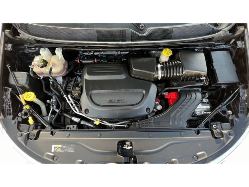 Used 2020 Chrysler Voyager Lxi image 60