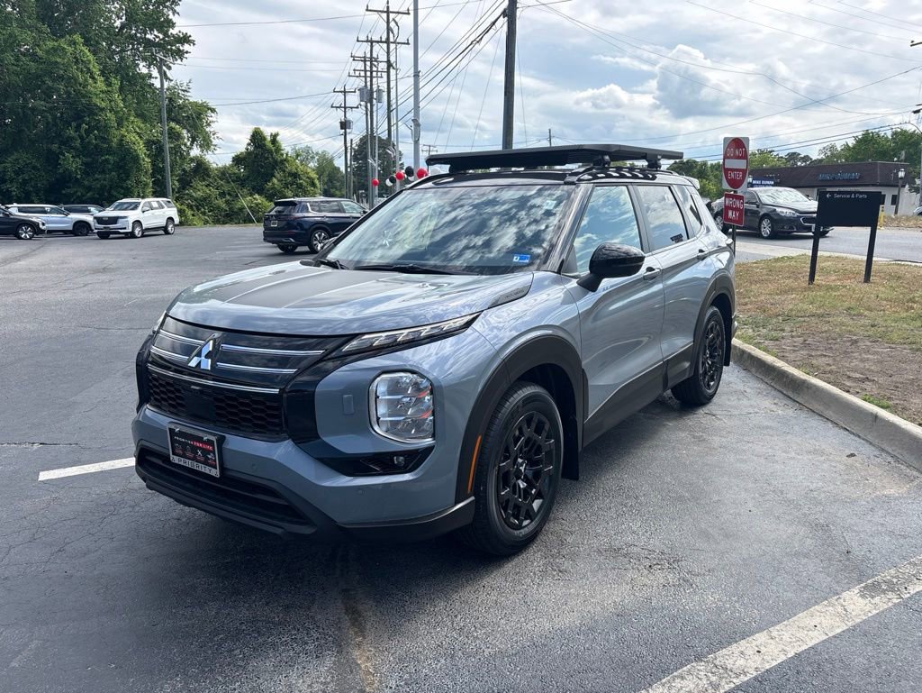 New 2026 Mitsubishi Outlander AWD image 7