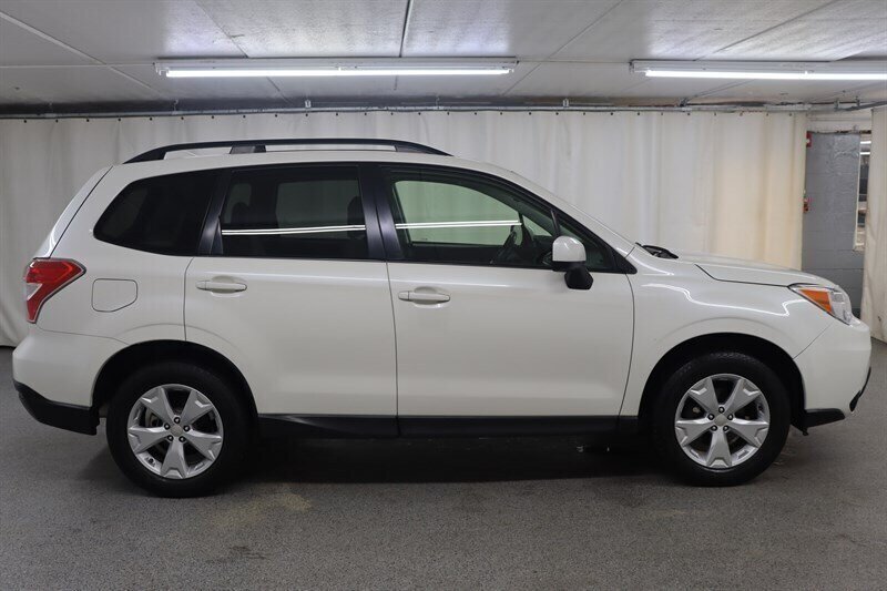 Used 2016 Subaru Forester 2.5i Premium w/ Popular Package #1 AWD/4WD image 6