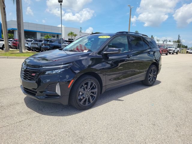 Used 2024 Chevrolet Equinox RS FWD image 2
